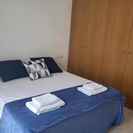 Apartament Roses Casc Antic S L Sabater 1 Zewnętrze zdjęcie