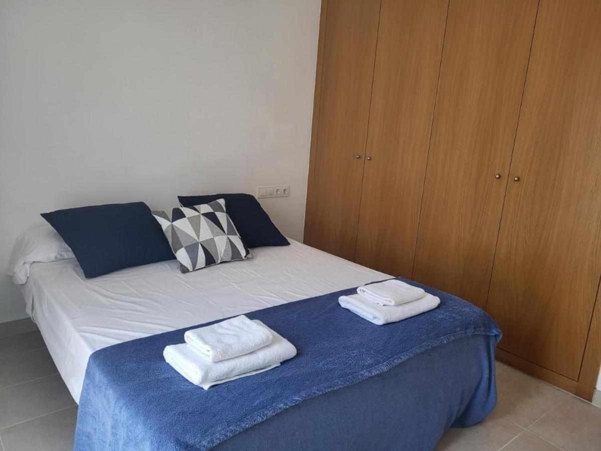 Apartament Roses Casc Antic S L Sabater 1 Zewnętrze zdjęcie